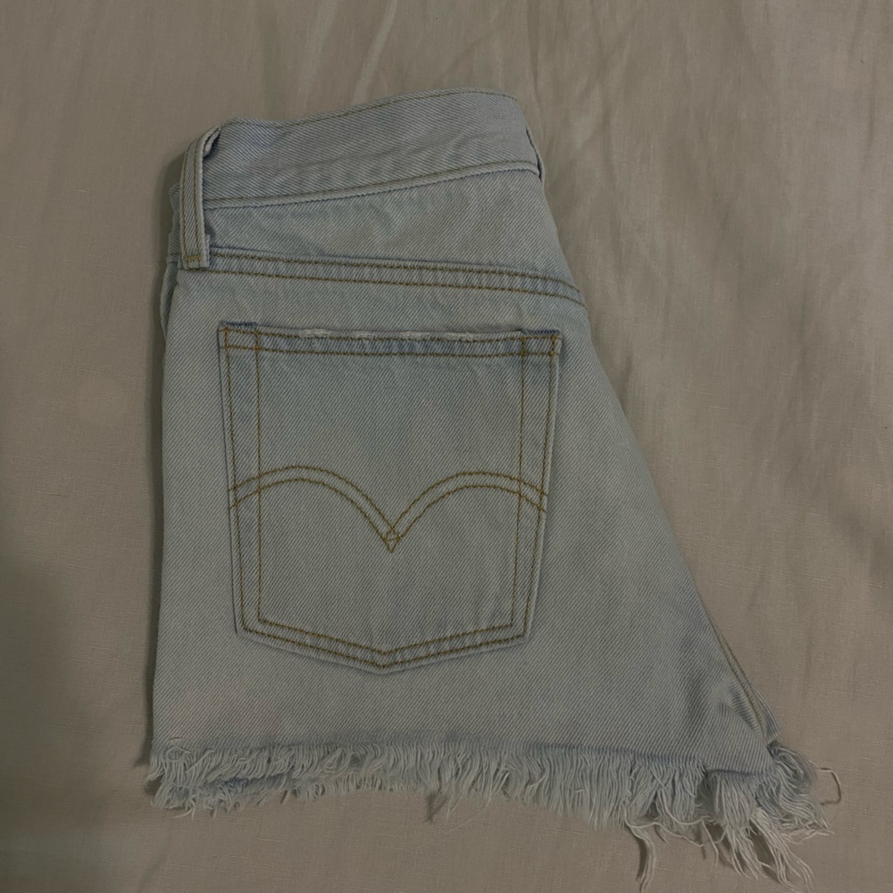 Levi’s light wash denim shorts